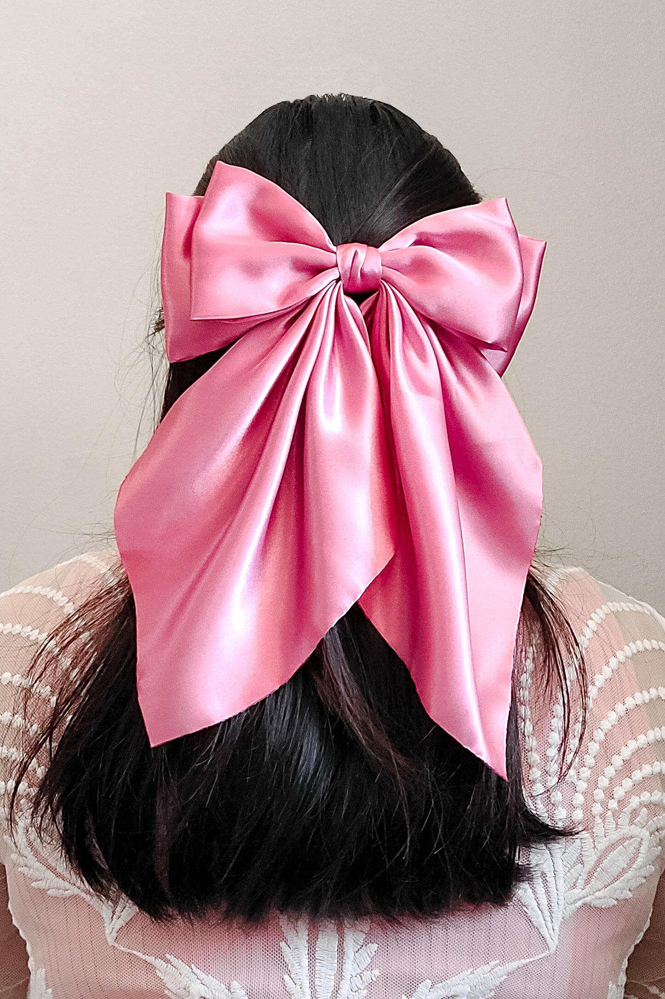 Sophie Hair Bow Tail