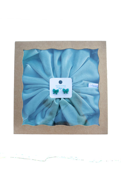 Oversized Scrunchie and Stud Earring Gift Set